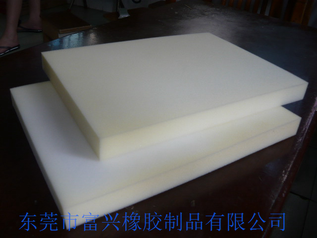 5d5285e744b41.jpg